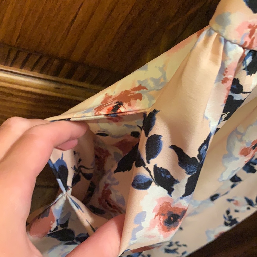 🌻womens floral dress with pockets! - Picture 3 of 6